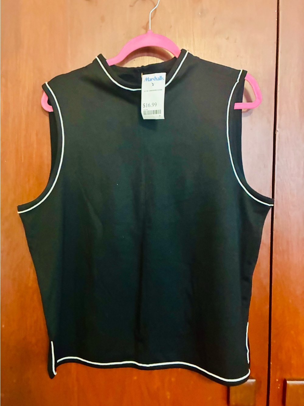 Max Studio Black Sleeveless Tank with White Piping